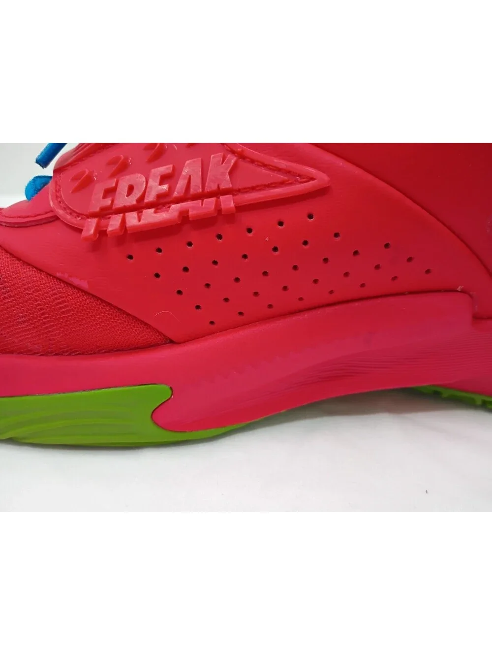 Nike zoom freak